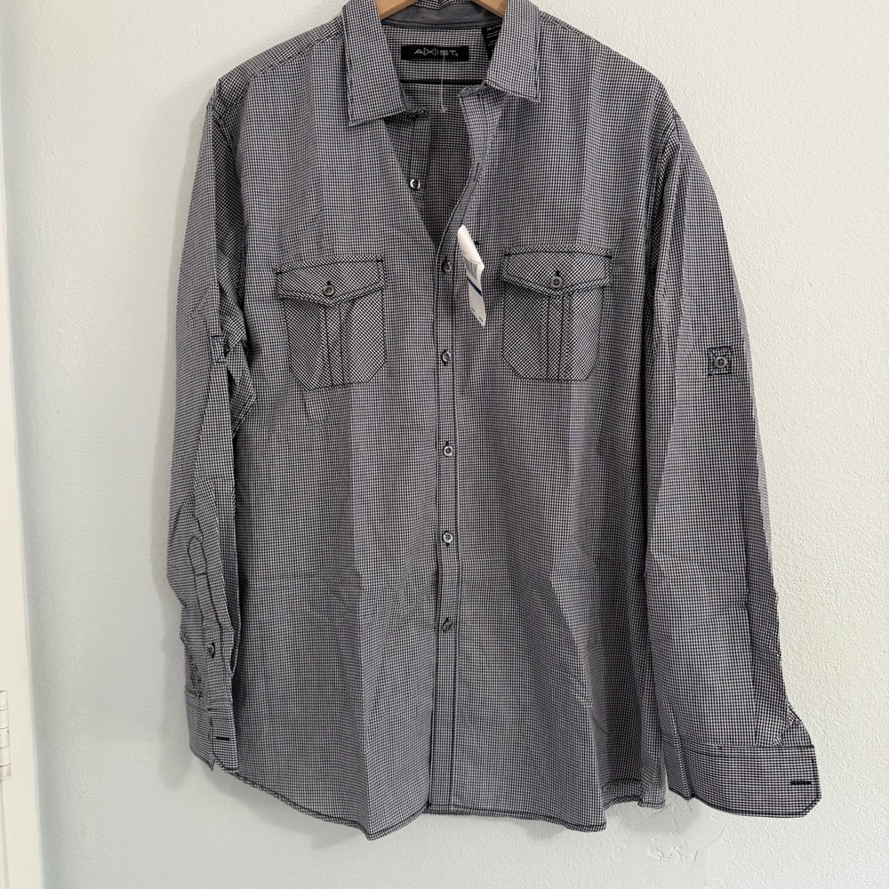 NWT - Axist - Men's Gingham Plaid Shirt‎